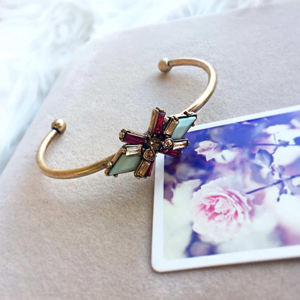 Mint and magenta cuff bracelet - Picture 2 of 5